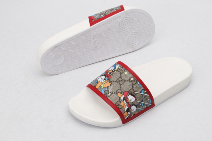 Gu66 SLIPPERS