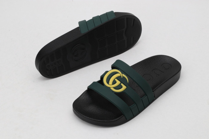 Gu66 SLIPPERS