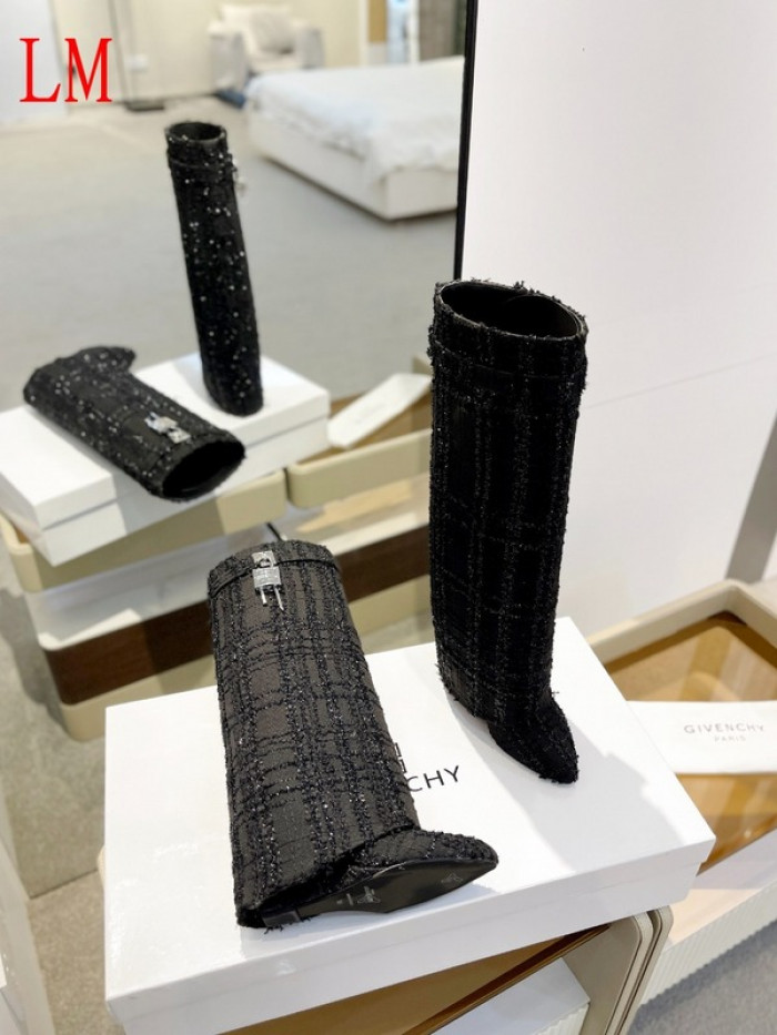 G1VENCHY BOOTS
