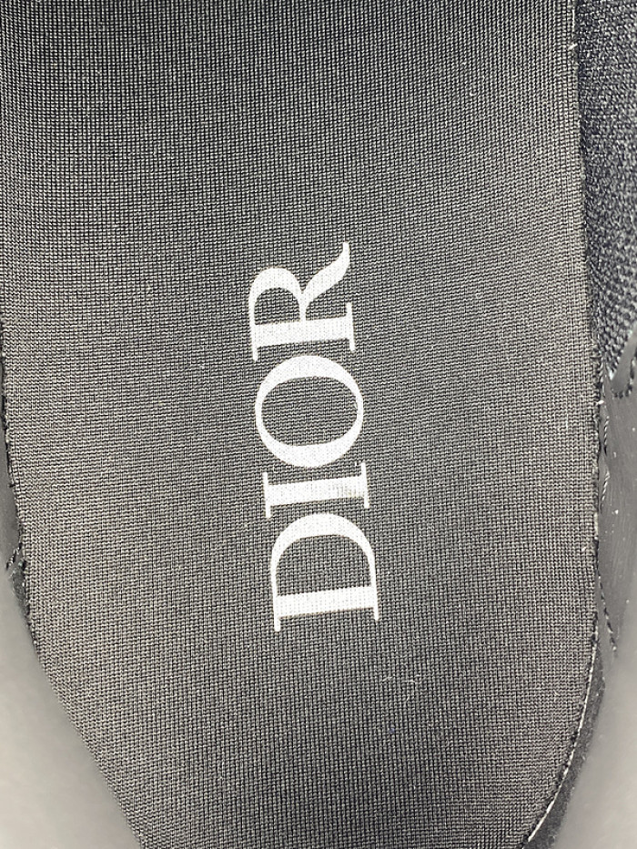 D10R B33 Sneaker