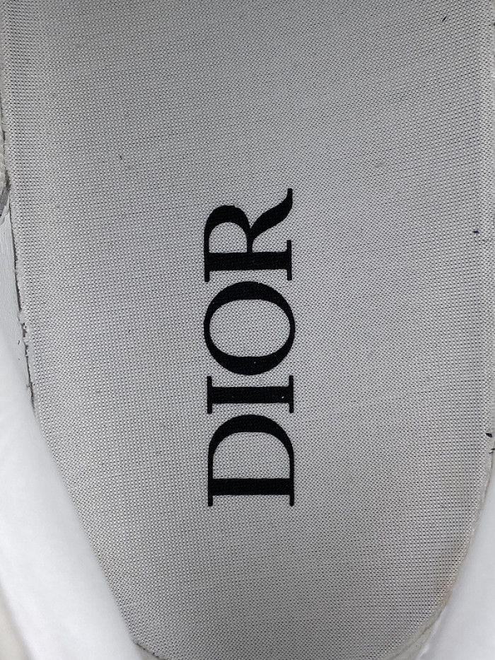 D10R B33 Sneaker