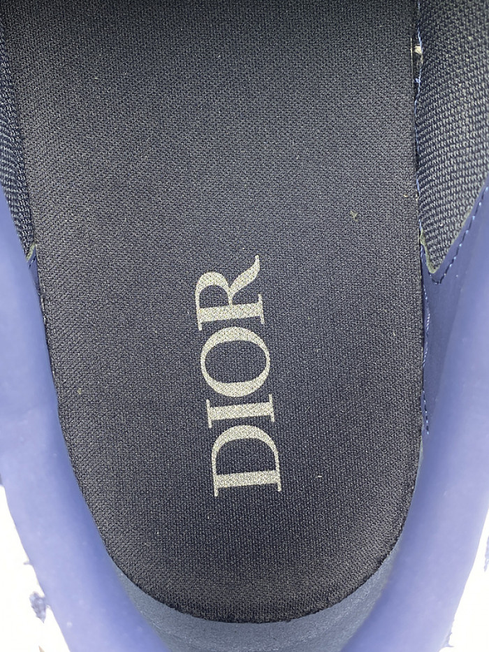 D10R B33 Sneaker
