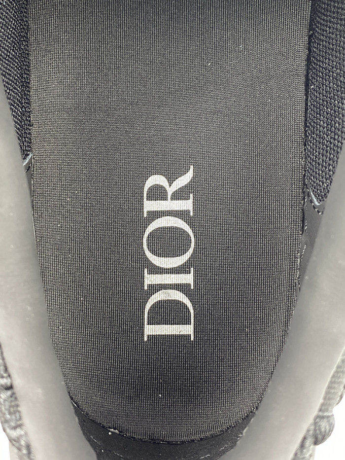 D10R B33 Sneaker