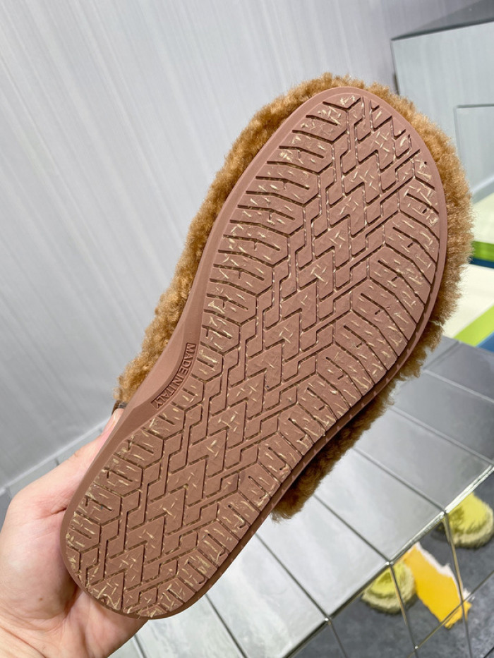 Marni Fur slides