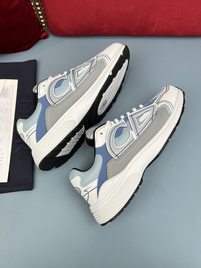 D10R B30 SNEAKER