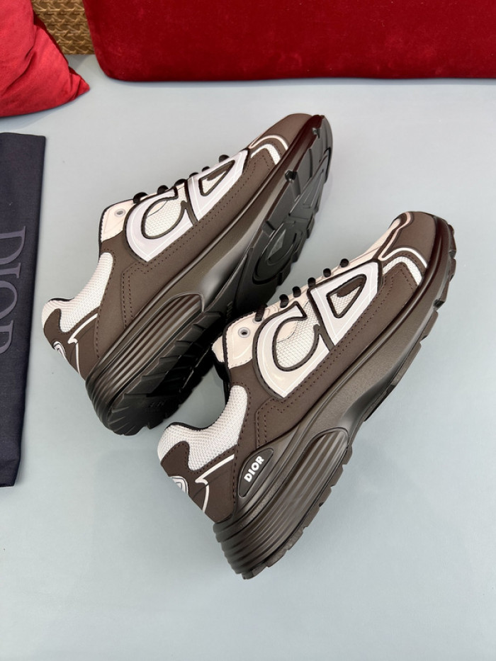 D10R B30 SNEAKER