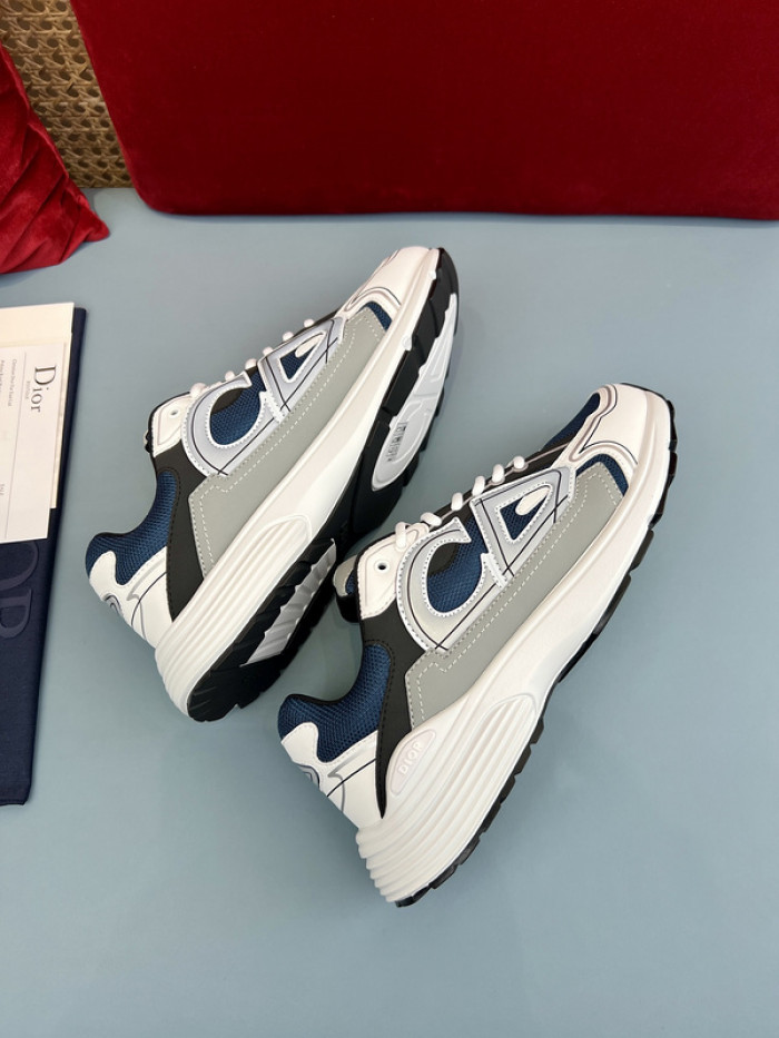 D10R B30 SNEAKER