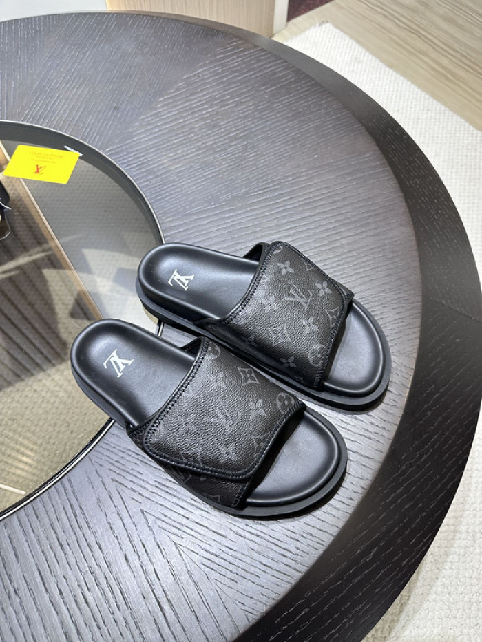 Lou1su1tt slides