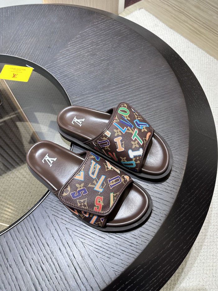 Lou1su1tt slides