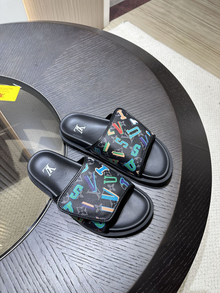 Lou1su1tt slides