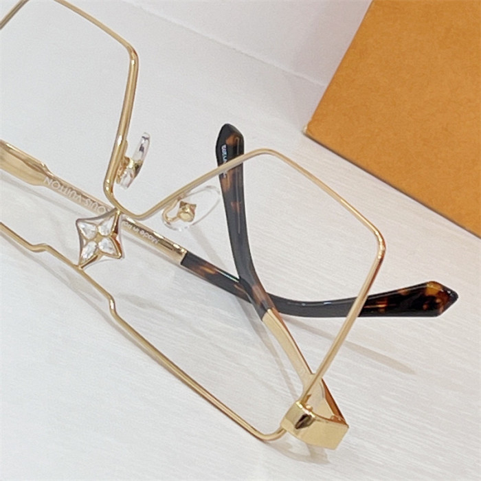 Lou1su1tt Sunglasses