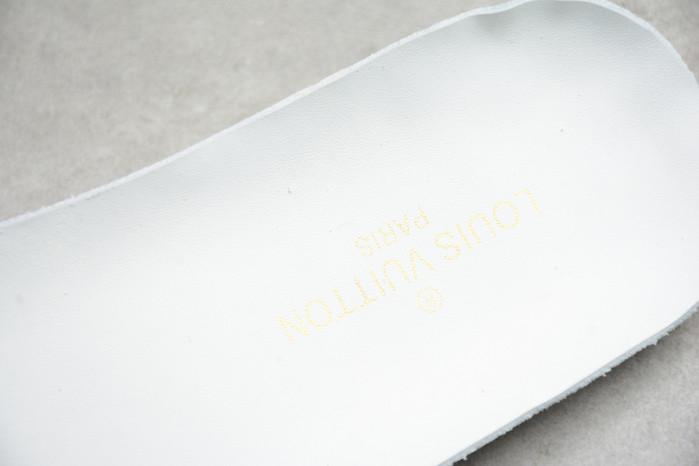 lou1su1tt STELLAR SNEAKER
