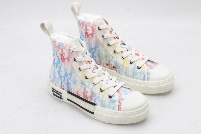 D10R B23 Oblique High Top Sneaker