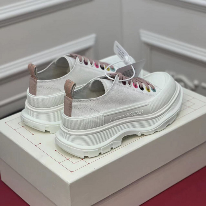 MQ Sneakers
