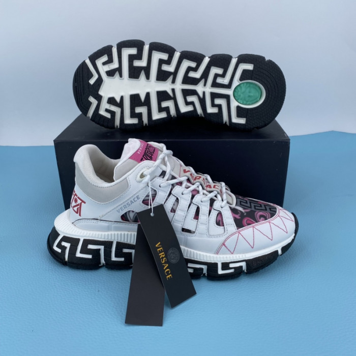 VERS SNEAKERS