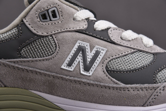N3W BLANCE SNEAKER
