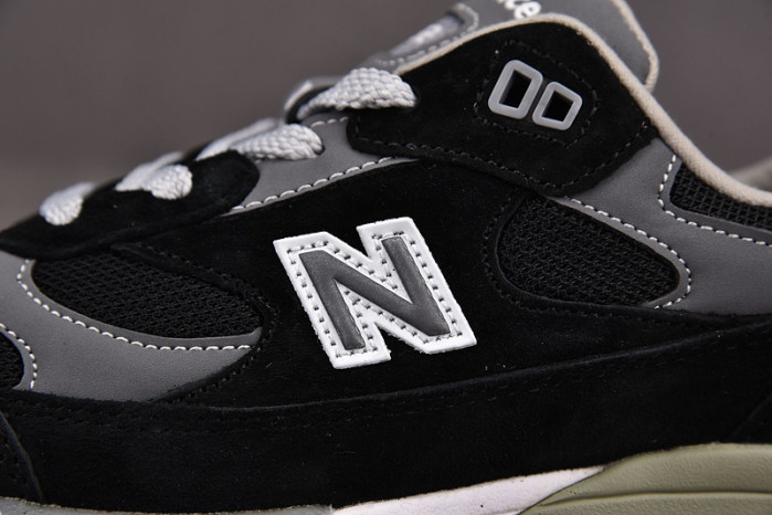 N3W BLANCE SNEAKER