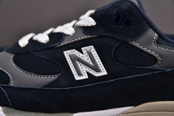 N3W BLANCE SNEAKER