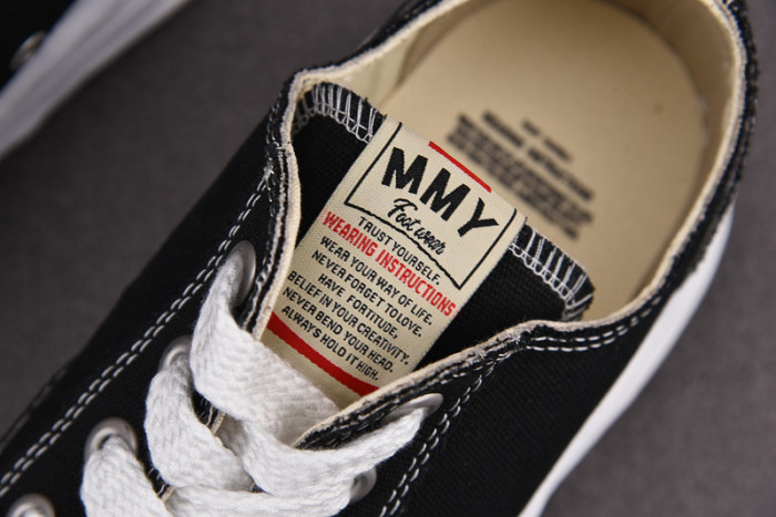 MAISON MIHARA YASUHIRO SNEAKER