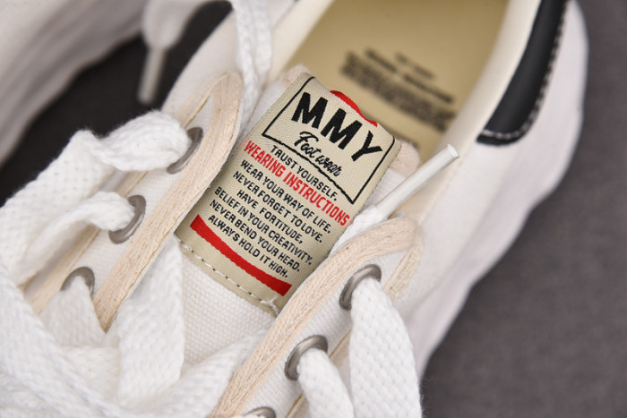 MAISON MIHARA YASUHIRO SNEAKER