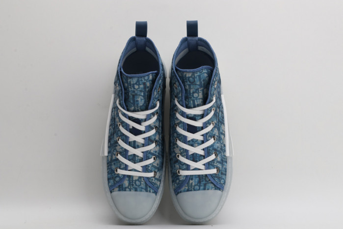 D10R B23 Oblique High Top Sneaker