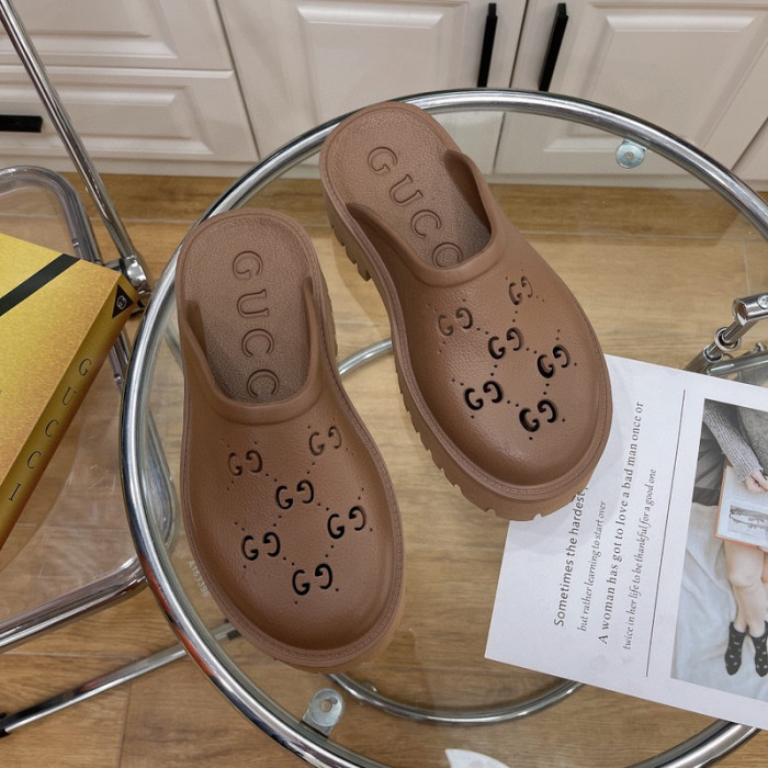 Gu66 SLIPPERS