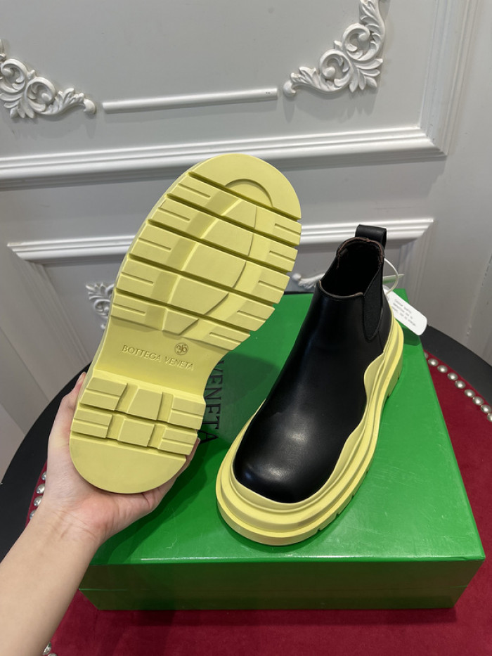 bo*te*ga Ve*ne*ta boots