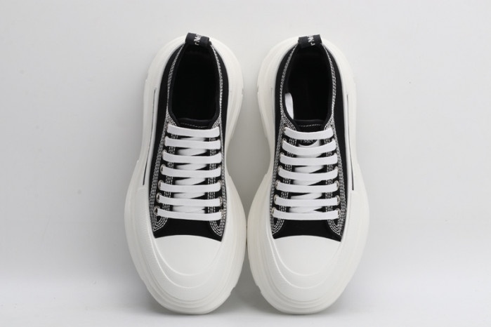 MQ Sneakers