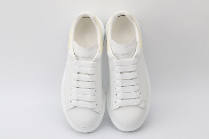 MQ Sneakers