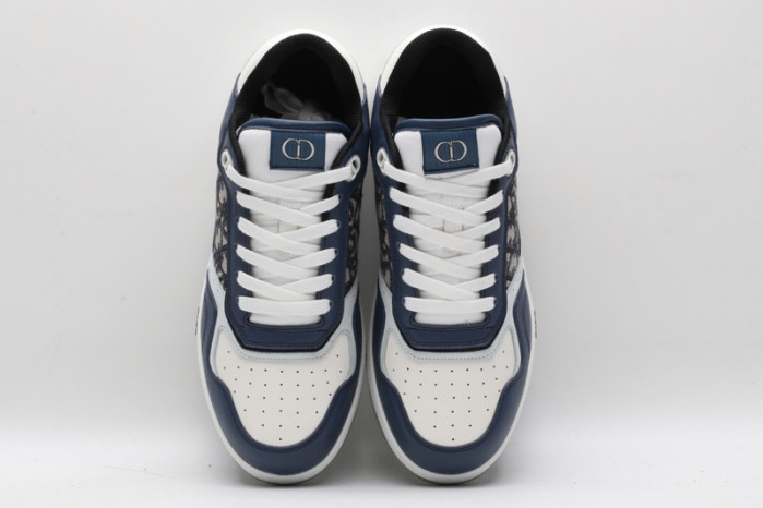 D10R B27 Sneaker