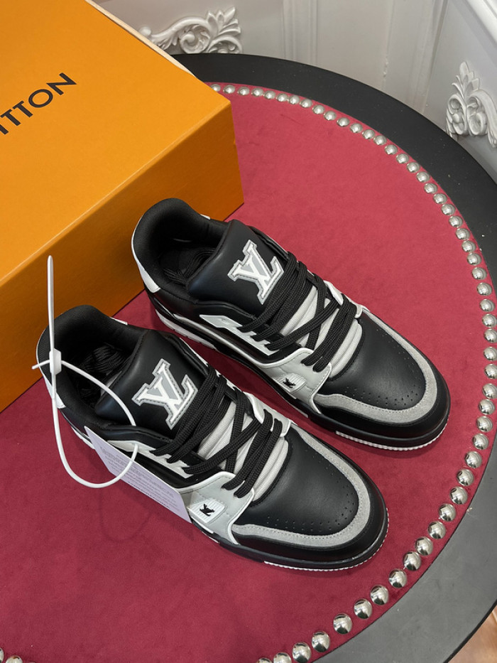 D00G7 Lou1su1tt SNEAKER LOW