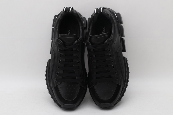 D.G. Sneaker