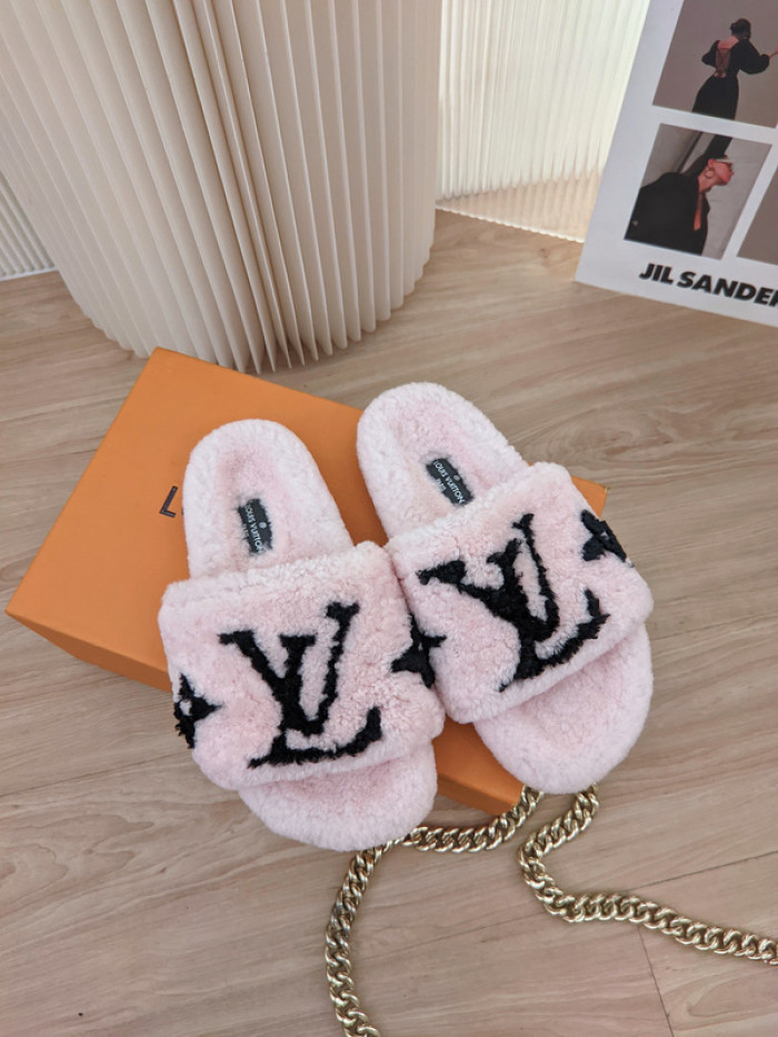 Lou1su1tt slides