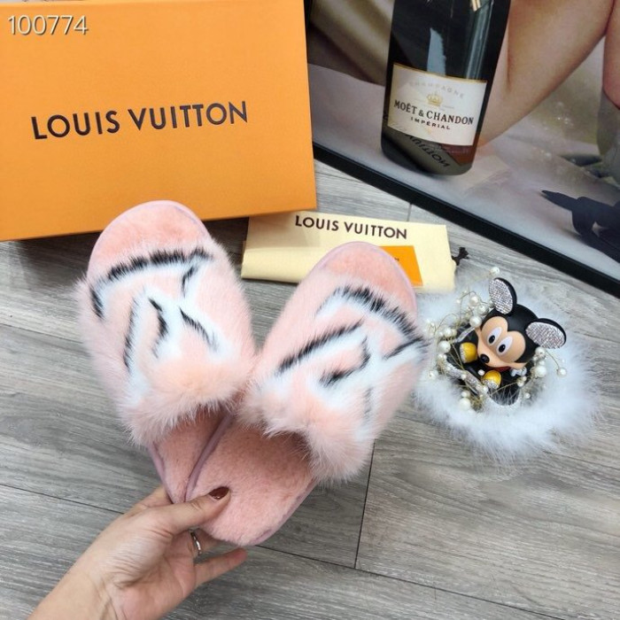 Lou1su1tt slides