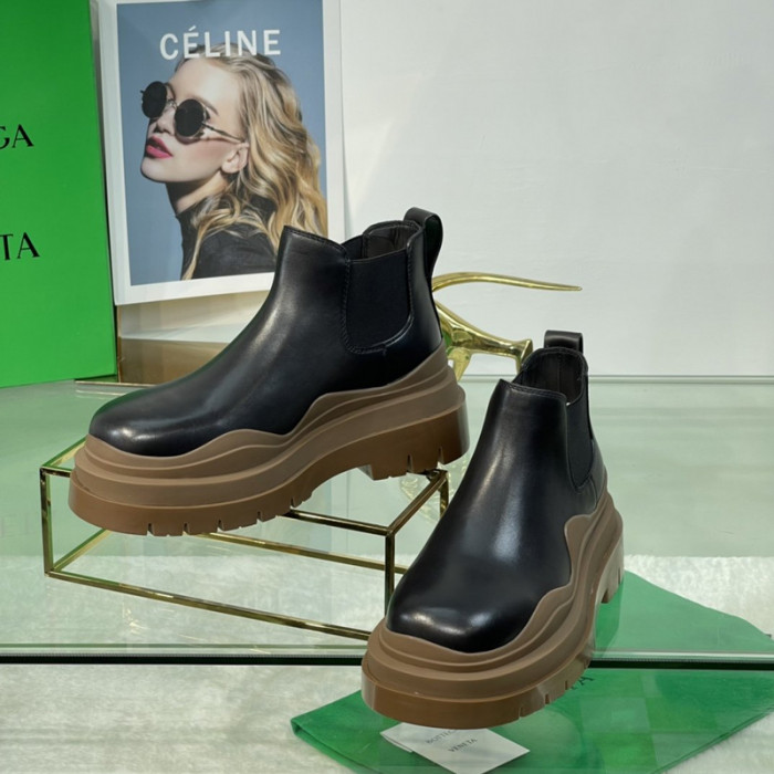 bo*te*ga Ve*ne*ta boots