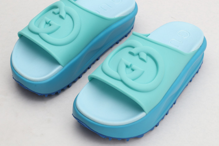 Gu66 SLIPPERS