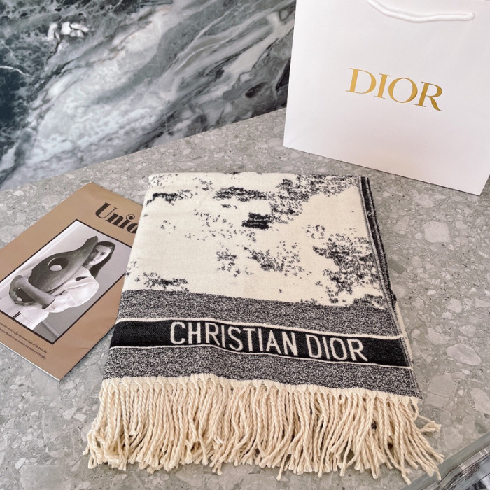 D10R SCARF
