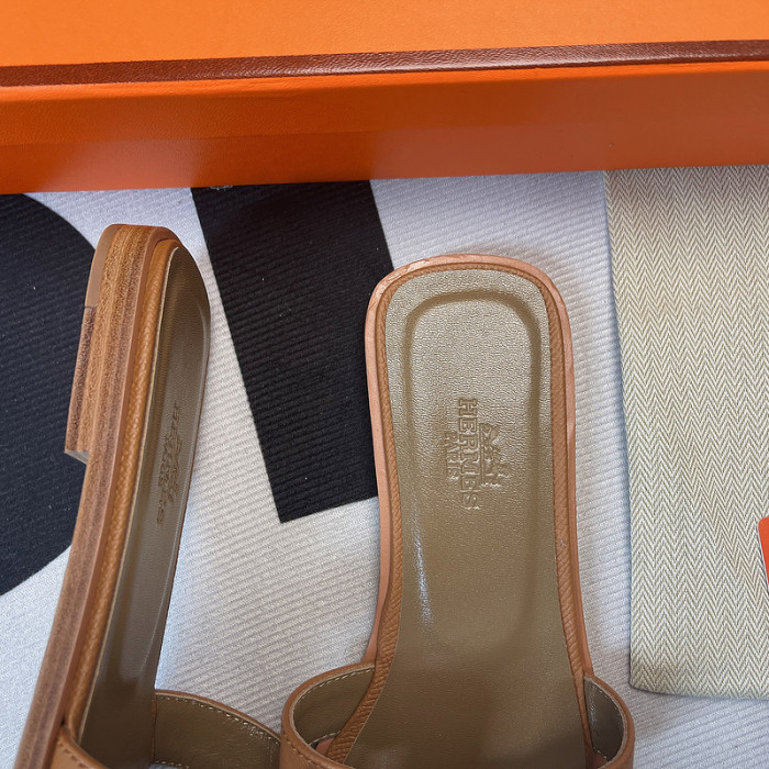 Hemr3 Slippers