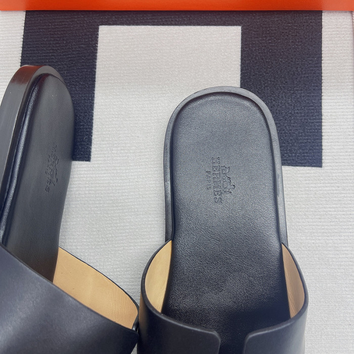 Hemr3 Slippers