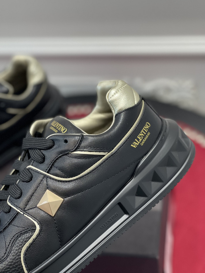 Valnetin0 One Stud Low-Top