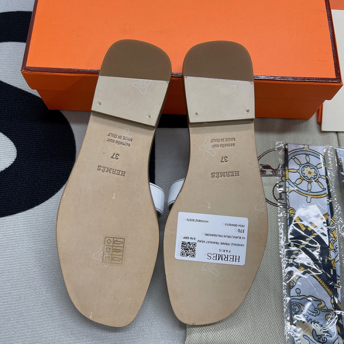 Hemr3 Slippers