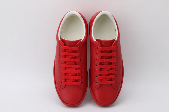 Gu66 Ace Embroidered Low-Top Sneaker