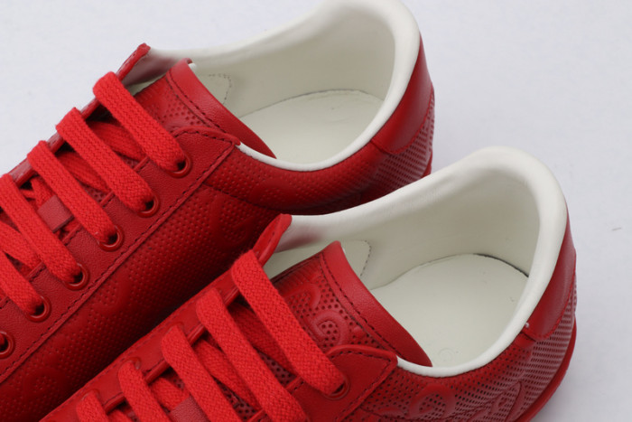 Gu66 Ace Embroidered Low-Top Sneaker