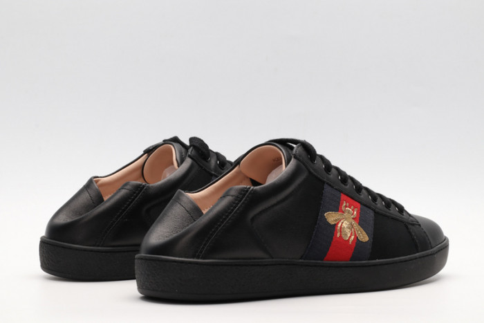 Gu66 Ace Embroidered Low-Top Sneaker