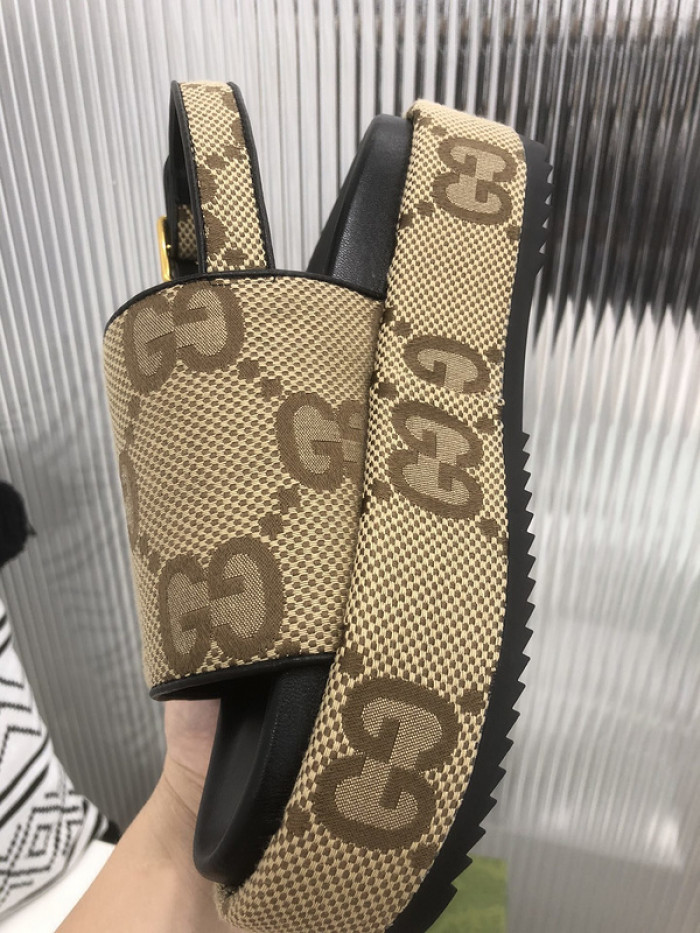 Gu66 SLIPPERS
