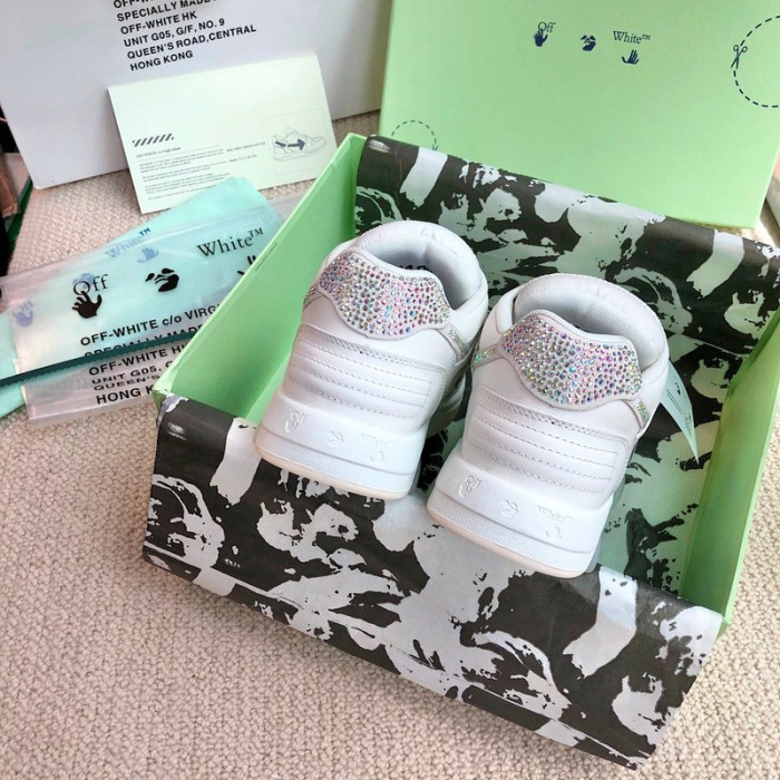 OFW SNEAKER