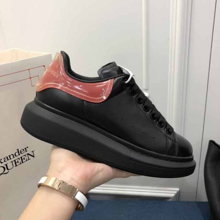 MQ Sneakers