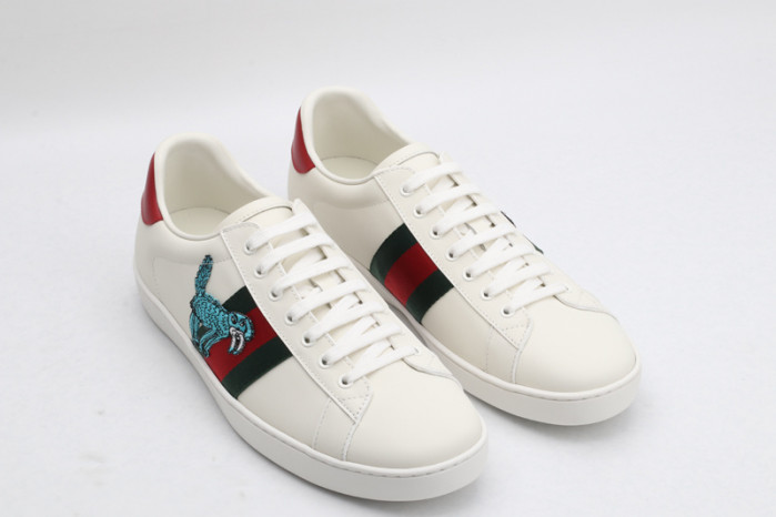 Gu66 Ace Embroidered Low-Top Sneaker