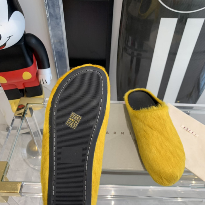 Marni Fur slides