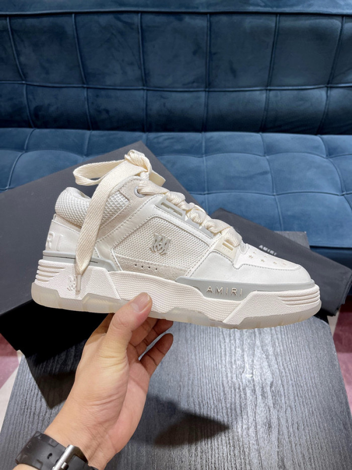 AM1R1 Skel Top Low